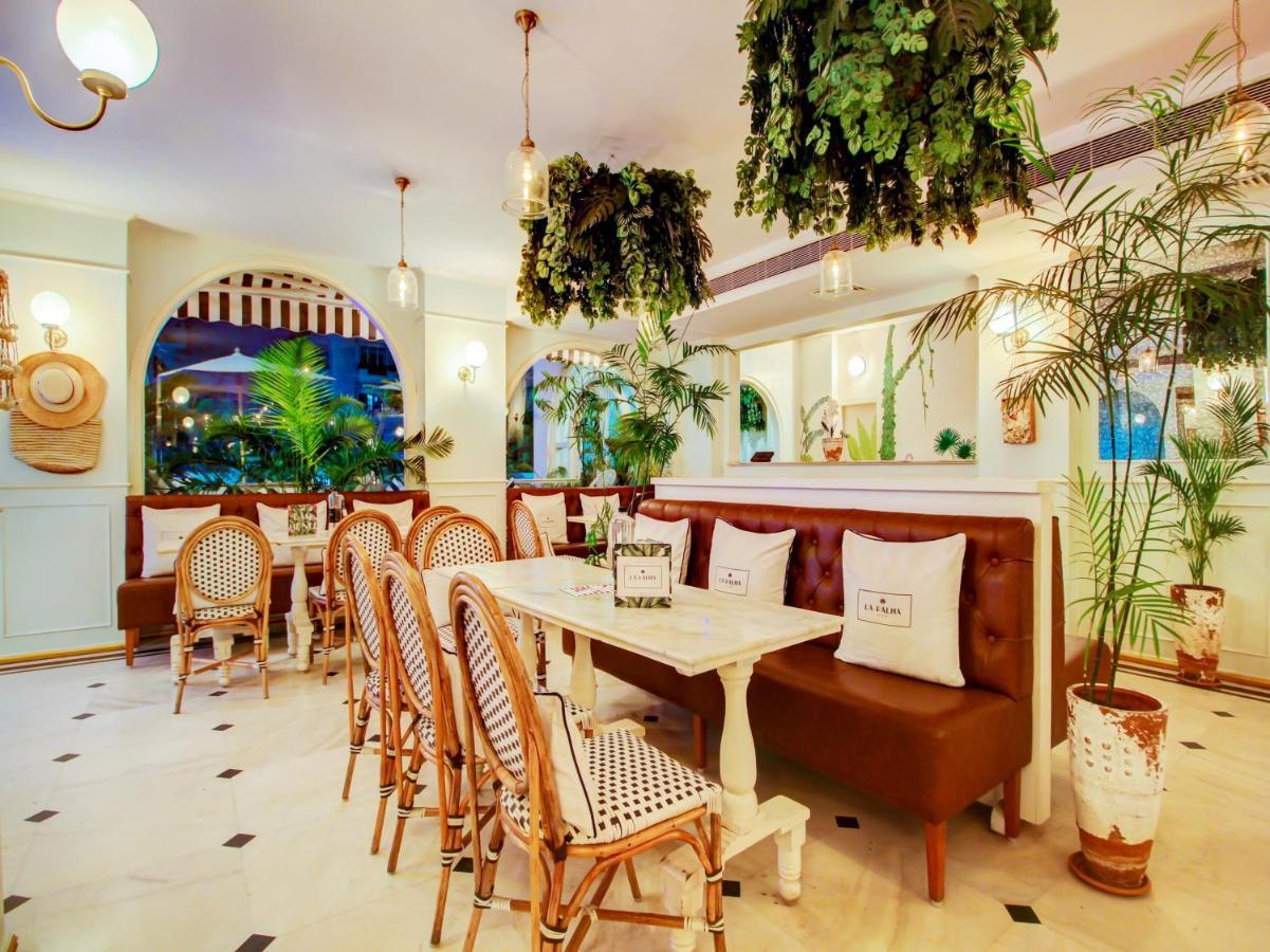 Capital O 8307 The Garden View Hotel Jaipur Bagian luar foto